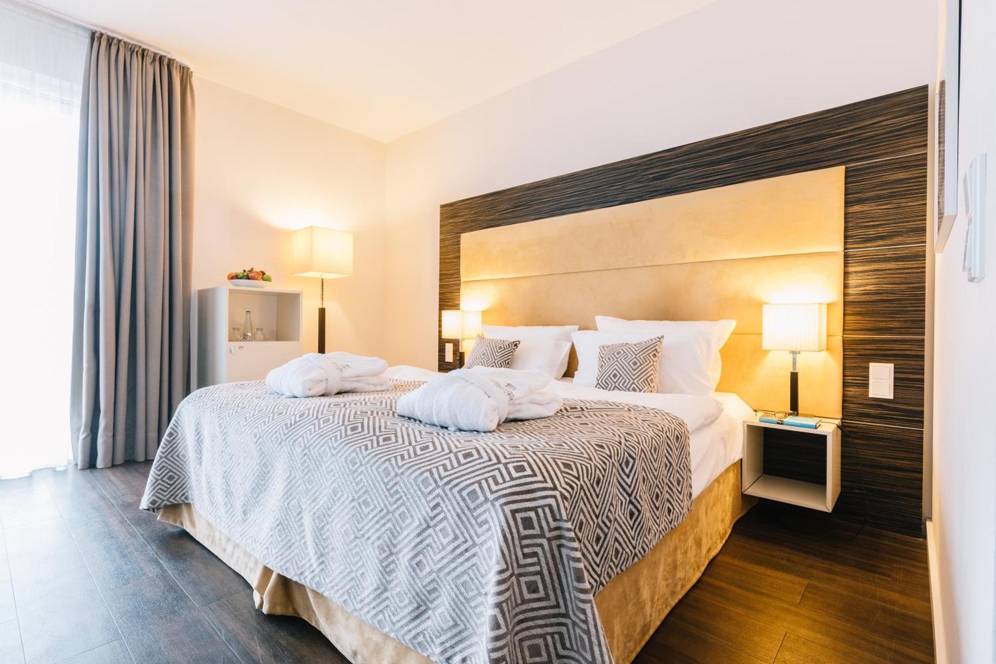 Hotel-Residence Klosterpforte Marienfeld Екстериор снимка